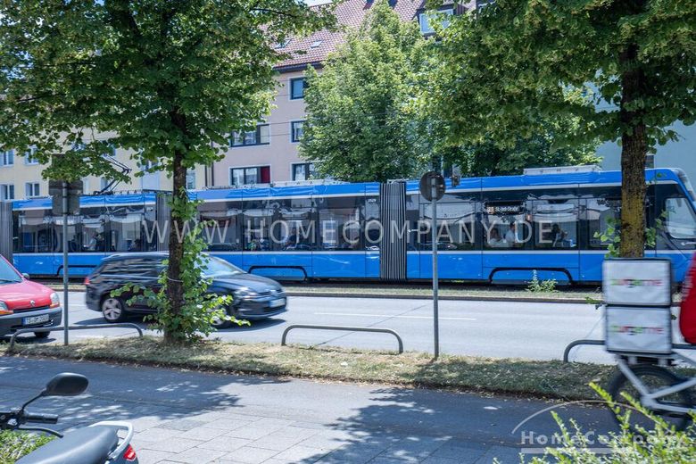 Volledig gemeubileerd 4-kamerappartement met groot balkon in Berg am Laim – 38e3648769870cec788d54c229d0b5adb53b51ee.jpg