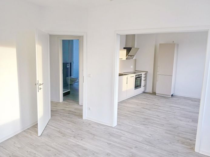 Wohnzimmer und Essküche