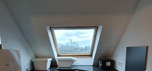 Gepflegte 3-Zimmer-Dachgeschosswohnung in Mönchengladbach-Venn – Küche