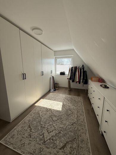 Zimmer 3: derzeit Ankleide