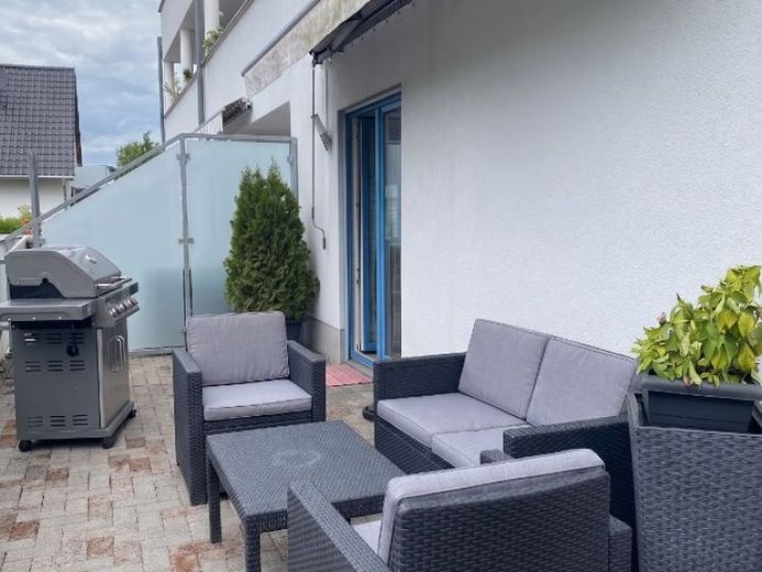 Wie im eigenen Haus - großzügige 114 qm Wohnung mit Terrasse, Garten und Tiefgarage in Kettig – Foto 1
