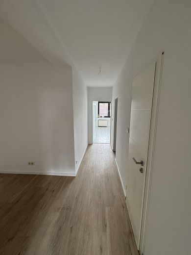 Großzügige 3- Zimmer Wohnung mit Balkon - renoviert – Foto 6