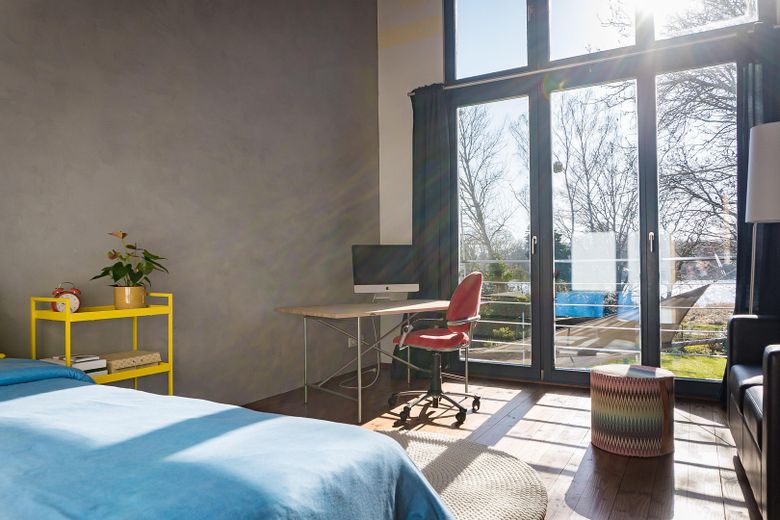 Lichtdurchflutetes Zimmer Kind