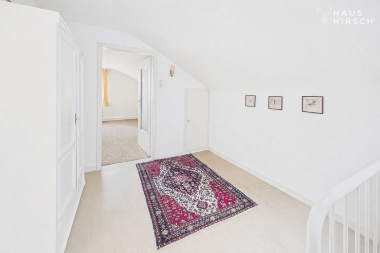 Charmantes Einfamilienhaus auf großem Grundstück - Perfektes Zuhause für Ihre Familie – OG Diele