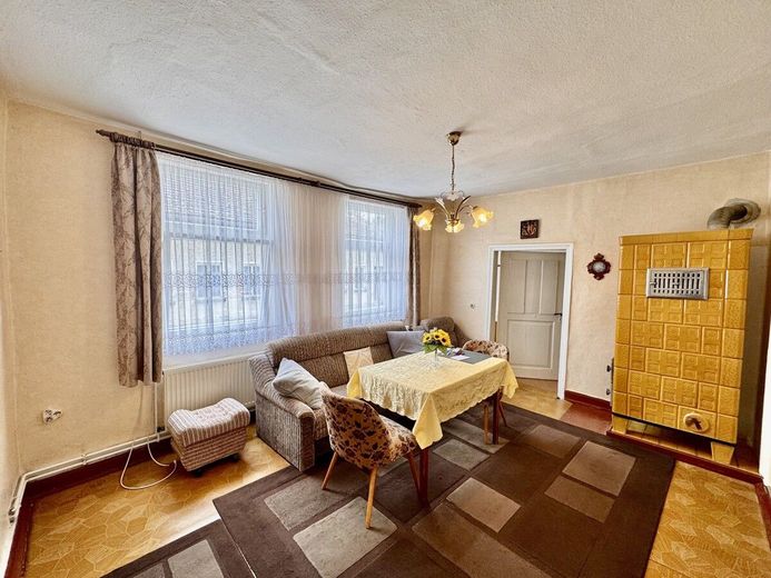 HORN IMMOBILIEN ++ Ein Haus für viele Möglichkeiten in Brüssow bei Löcknitz – Wohnzimmer