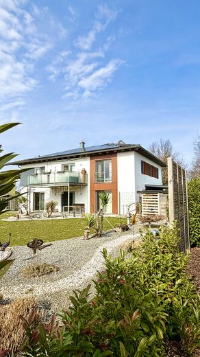 In diesem wunder-vollen Traum-Haus ist ALLES möglich, Wohnen und Arbeiten – Photo 1