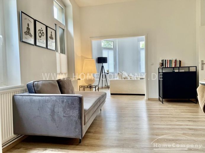 Schöne, moderne 4 Zi.-Wohnung, 1. OG, komplett und hochwertig ausgestattet. In ruhiger Lage Nähe Hbf und City. – 1f575db377076525086883c4a26d8dc41637daa6.jpg