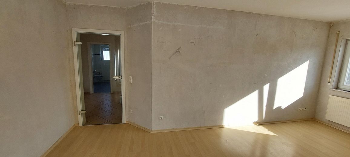 Mooie lichte 3-kamer zolderwoning – Wohn-Esszimmer