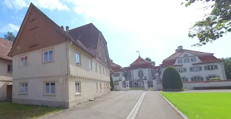 MFH Projekt für 9 ETW mit Schloßblick (Denkmal-Afa Objekt) – Blick zum Schloss
