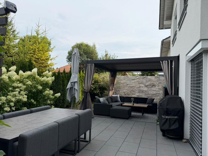 Exklusives Einfamilienhaus mit Keller und sehr großem Grundstück – Foto 20