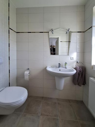 seperates WC