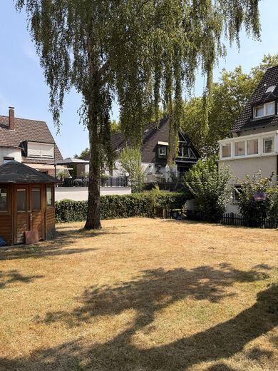 Appartamento di 2,5 locali + garage + ingresso privato + giardino, direttamente presso la TU Dortmund e il parco tecnologico di Dortmund – Garten + Gartenhaus
