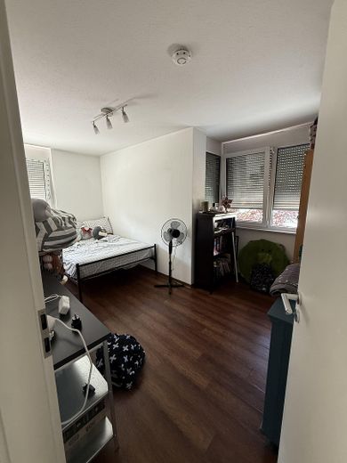 Familientraum in Maichingen - modernes Reihenendhaus mit Garten – Kinderzimmer 1