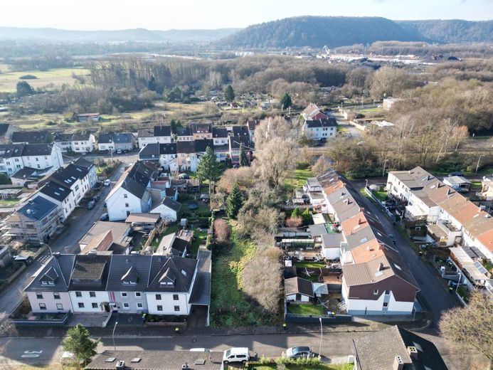 Großzügiges Baugrundstück mit Entwicklungspotenzial in Saarlouis-Roden – Bild 15
