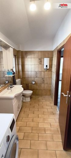 Wohn- und Geschäftshaus in Bestlage von Aurich – Büro  Toilette - Dusche