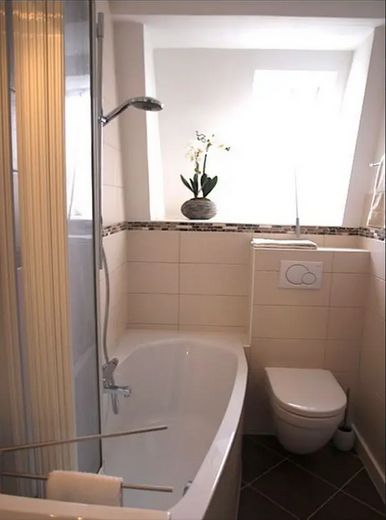 Apartment mit Aussicht chic möbliert 35qm Elberfeld Nähe Rathaus, St. Josef, Bayer + Nordbahntrasse – Bad