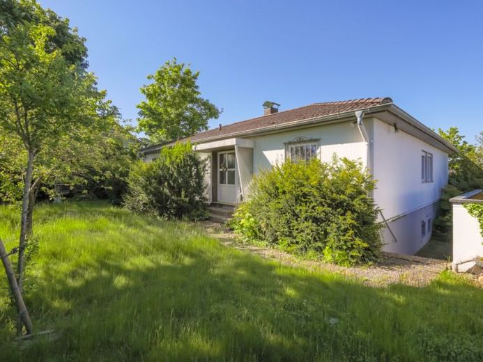Bungalow kątowy w najlepszej lokalizacji! – Zdjęcie 1