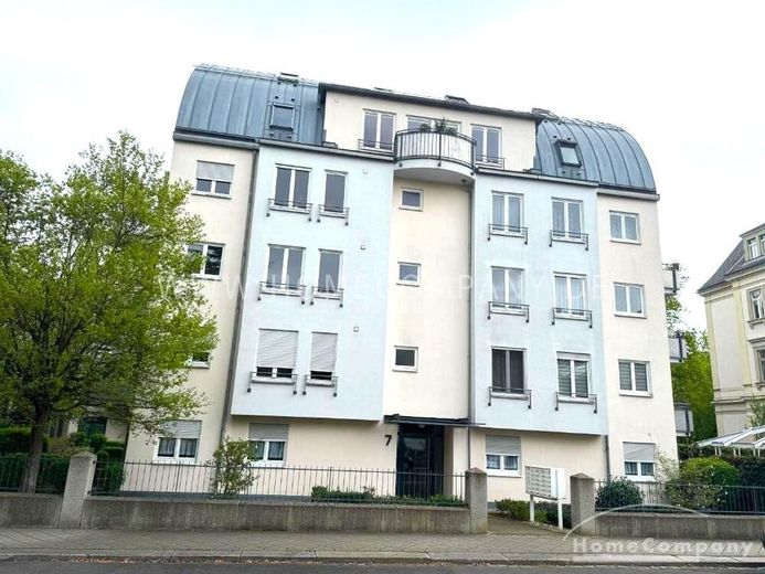 27127 HomeCompany Dresden Möbliert/Furnished 2-Zimmer Apartment in Dresden-Blasewitz mit Terrasse max. 2 Personen – 8e9aa010eae8c99b4f2edad31cece92d08731515.jpg