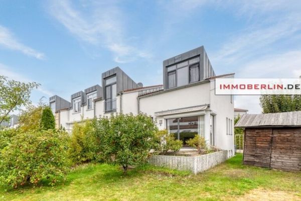IMMOBERLIN.DE - Extravagantes Reihenendhaus mit Südgarten im Berliner Speckgürtel
