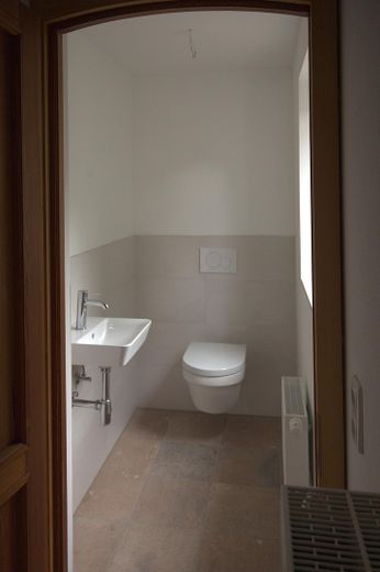 Toilette im Erdgeschoß