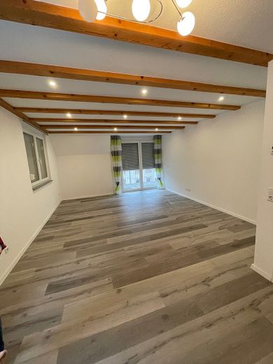 Geräumige 4-Zimmer-Maisonette-Dachgeschosswohnung in Friedenweiler – Nähe Titisee – Foto 13