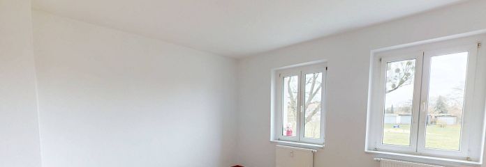 **LIVE RENT-FREE FOR 3 MONTHS** A place to feel at home: Bright 3-room apartment with a bathroom featuring natural light – Ansicht I: Wohn- und Esszimmer