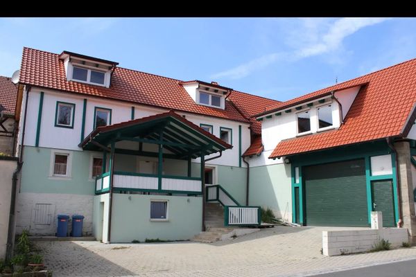 Kirchlauter-Neubrunn, budynek apartamentowy