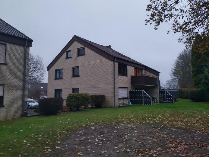 Bad Iburg, helle 3 Zimmerwohnung *PROVISIONSFREI* – Ansicht hinten