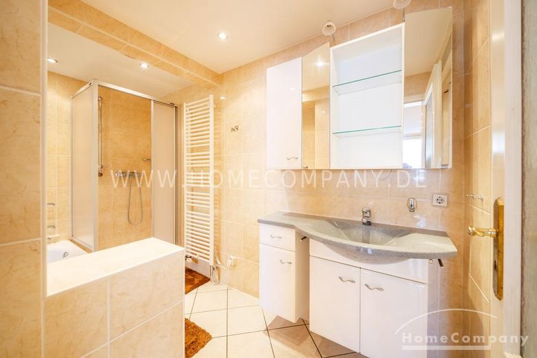 14050 HomeCompany Dresden مفروش/مؤثث شقة جميلة من 3 غرف في فايسن هيرش مع استخدام الحديقة بحد أقصى 3 أشخاص – 9a7b7f3b18ff5594c1e48b6a2d652cc36dfcace8.jpg