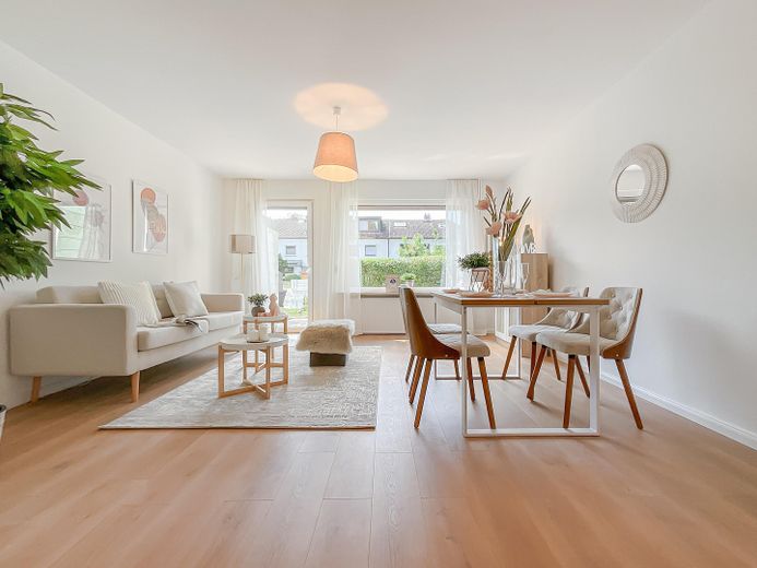 Familienfreundliches Reihenmittelhaus mit Garten, Vollkeller und ausgebautem Dachgeschoss – Foto 1