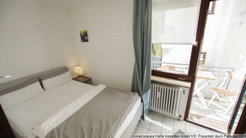 In voorbereiding: Stijlvol en comfortabel gemeubileerd met balkon aan de Schlossberg voor 3 maanden in de oude binnenstad, Freiburg – 5699d993a120229eda1db0989669a88d477a045d.jpg