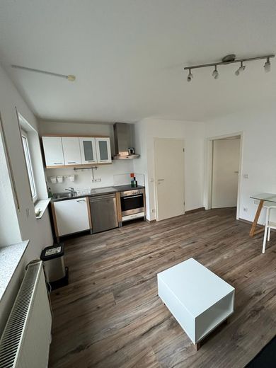 2 - Zimmerwohnung Vollmöbliert und in Stadtnähe – Foto 5