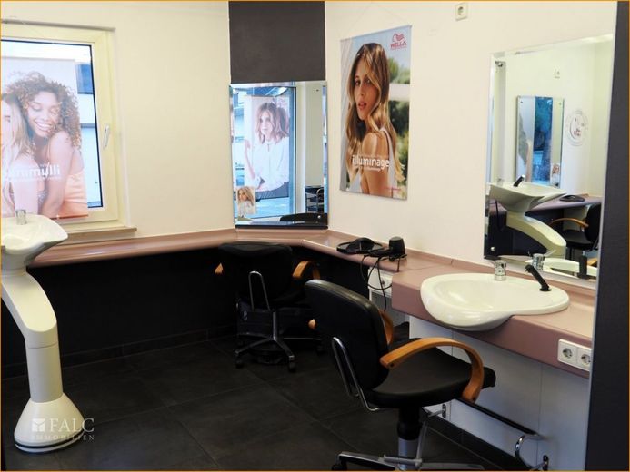 Salon