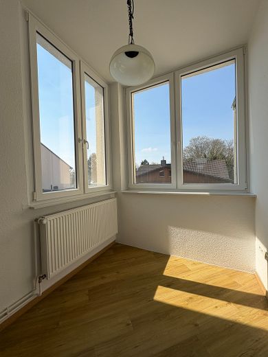 Geniş ve ulaşım bağlantıları iyi olan Bremerhaven-Lehe'de 3 odalı daire – Fotoğraf 12