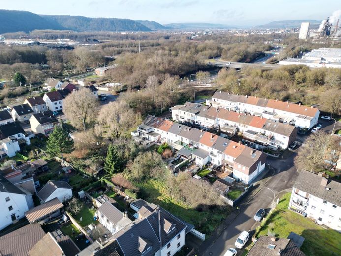 Großzügiges Baugrundstück mit Entwicklungspotenzial in Saarlouis-Roden – Bild 14