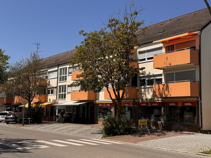 Zadbane, nowocześnie zmodernizowane / najlepsza lokalizacja / komfort mieszkania / możliwość wynajmu i potencjał wzrostu wartości – Fronstansicht 2