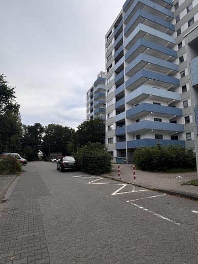 Möblierte 1-Zimmer-Wohnung mit großem Balkon und Blick ins Grüne in Liederbach – Foto 16