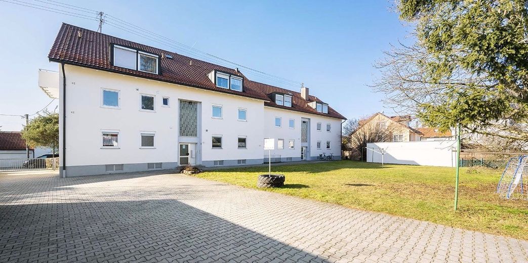 Helle 2-Zimmer Dachgeschosswohnung in Karlsfeld bei München – Foto 3