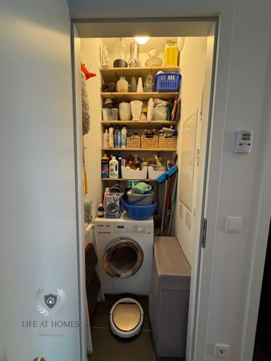 Seltene Chance im Historischen Zentrum, Terrassenwohnung mit Tiefgarage – kl. Kammer