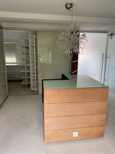 Ankleide- und Schuhschrank