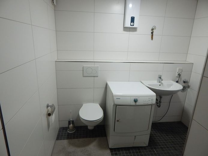 **Einziehen &amp; wohlfühlen - Ihre neue 2-Zimmer-Wohnung in Opladen** – Badezimmer