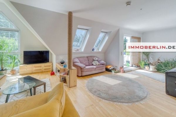 IMMOBERLIN.DE - Sehr sympathische Wohnung mit Südterrasse & Balkon in ländlicher Lage