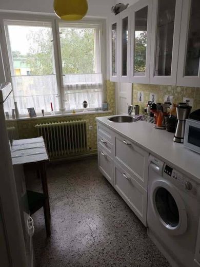 2,5-кімнатна квартира у спільній оренді, балкон, мансардний поверх у Целендорфі – Küche