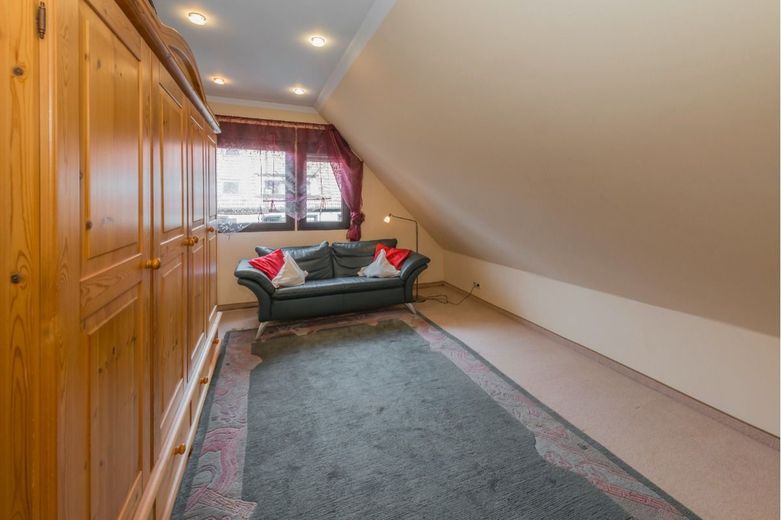 Top EFH mit Einliegerwohnung / Büro in bester Lage von Dortmund Kirchhörde Lücklemberg RMH / DHH – Schlafzimmer 2