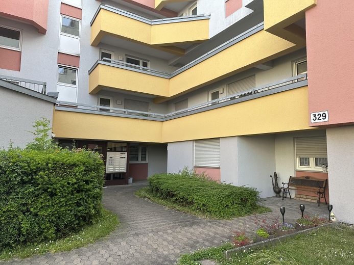 Eingang Wohngebäude