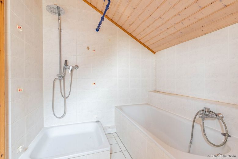 NG,OG - Badezimmer Ansicht 1