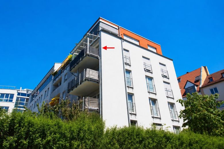 Charmante 2-Zimmer-Wohnung mit Balkon, 2xTG-Stellplätzen und Ausbaupotenzial in Nürnberg-Wöhrd – SB