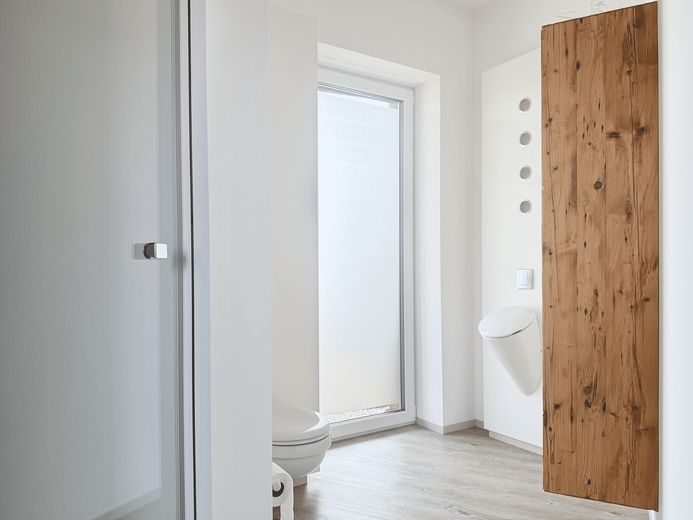 Architektonisches Wohn- und Geschäftsgebäude im wohnbegehrten Bordesholm – Foto 14
