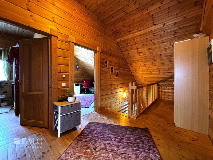 Appelhülsen-Skandinavischer Flair trifft moderne Energietechnik - Blockhaus mit besonderem Charakter – Flur