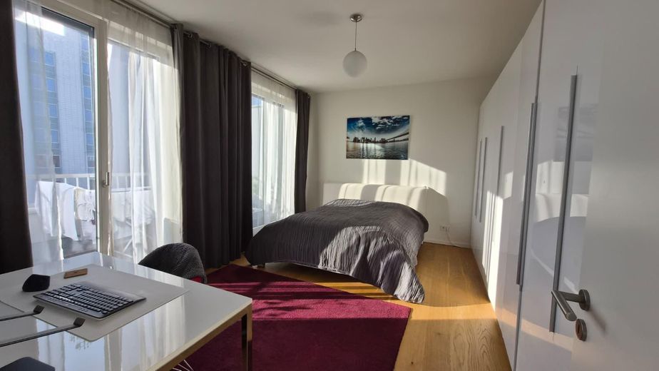 3-Zimmer-Wohnung in zentraler Lage von Tiergarten – Foto 8